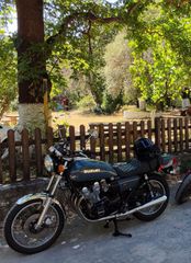 Suzuki GS 750 1977 D-thumb-2