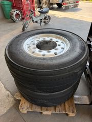 Renault 2017 T520 (Volvo engine)-thumb-30