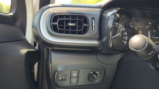 Citroen C3 2017 1.2_Pure__82hp-thumb-15