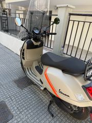 Vespa GTV 300 2024-thumb-2