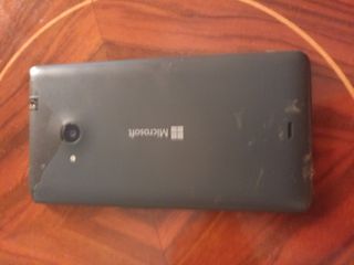 Microsoft Lumia-thumb-1