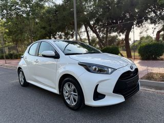 Toyota Yaris 2023 Hybrid,ACTIVE,Ζαντες,Ελληνικο,29.000χλμ!!!