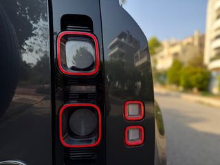 Land Rover Defender 2022 X-Dynamic,D300,HuD,Panorama,Aero,Meridian,39000χλμ!!-thumb-2