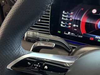 Mercedes-Benz GLE 53 AMG 2025 PREMIUM + / 22" / ΔΕΣΜΕΥΤΗΚΕ  - VENERIS MOTORS-thumb-52