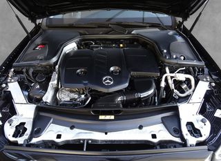 Mercedes-Benz E 200 2021 AVANTGARDE AUTOMATIC-thumb-6