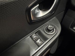 Renault Clio 2016 ΙΔΙΩΤΗ LIMITED  5ΠΛΗ ΕΓΓΥΗΣΗ & 5 ΧΡΟΝΙΑ ΔΩΡΕΑΝ SERVICE!!!-thumb-37