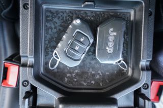 Jeep Wrangler 2022 4xe  Rubicon-thumb-37