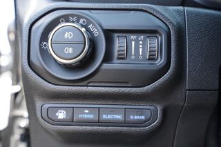 Jeep Wrangler 2022 4xe  Rubicon-thumb-21