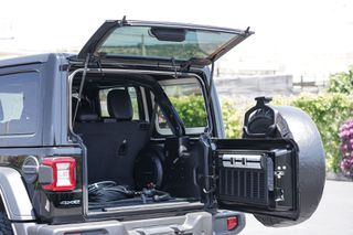 Jeep Wrangler 2022 4xe  Rubicon-thumb-35