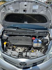 Toyota Yaris 2014-thumb-11