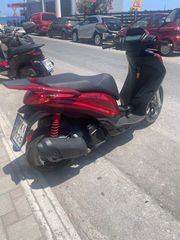 Piaggio Medley 125 2023-thumb-2