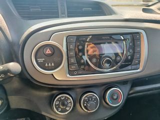Toyota Yaris 2013 1.4  DIESEL-thumb-10