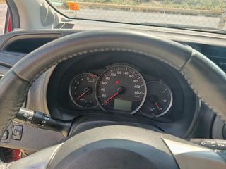 Toyota Yaris 2013 1.4  DIESEL-thumb-12