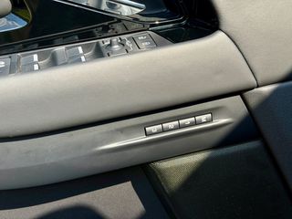 Land Rover Range Rover Evoque 2024 D200 R-DYNAMIC PANO NEW MODEL-thumb-18