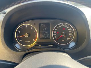 Volkswagen Polo 2011 €2000 ΠΡΟΚΑΤΑΒΟΛΗ !!!Polo 1.2 Comfortline!!!-thumb-18