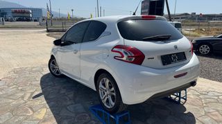 Peugeot 208 2015 GT LINE-thumb-6