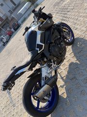 Yamaha MT-10 SP 2018-thumb-2