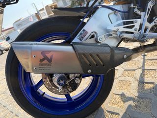 Yamaha MT-10 SP 2018-thumb-11
