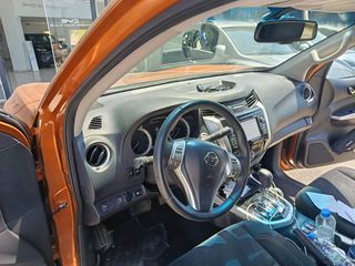 Nissan Navara 2018-thumb-7