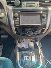 Nissan Navara 2018-thumb-8