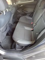 Ford Focus 2014-thumb-8
