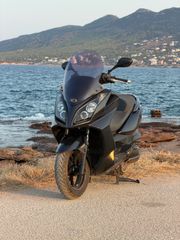 Kymco Downtown 300i 2012