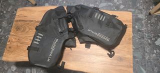 Μαλακές πλαϊνές βαλίτσες Rhinowalk 28l