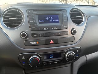 Hyundai i 10 2016 1.2 PREMIUM-thumb-19