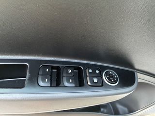 Hyundai i 10 2016 1.2 PREMIUM-thumb-21