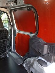 Ford Transit Courier 2021-thumb-7