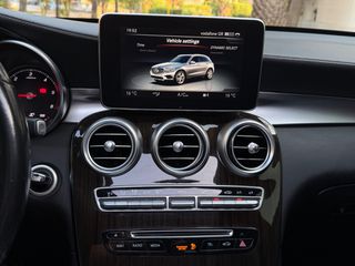 Mercedes-Benz GLC 220 2016 D 4MATIC 9G-TRONIC PANORAMA/FULL EXTRA-thumb-17