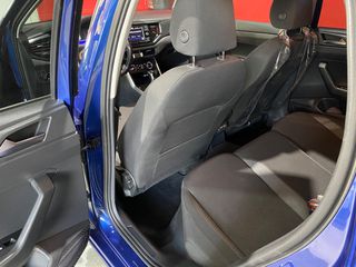 Volkswagen Polo 2023-thumb-10