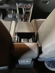 Volkswagen Polo 2023-thumb-17