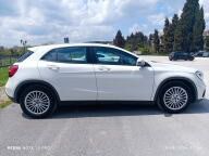Mercedes-Benz GLA 180 2017-thumb-7