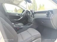 Mercedes-Benz GLA 180 2017-thumb-15