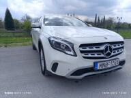 Mercedes-Benz GLA 180 2017-thumb-26