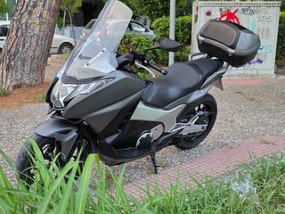 Honda Integra 750 2014-thumb-1