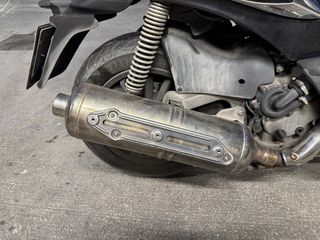 Piaggio Beverly 400 2008-thumb-13