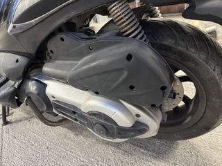 Piaggio Beverly 400 2008-thumb-14