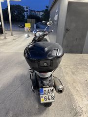 Piaggio Beverly 400 2008-thumb-17