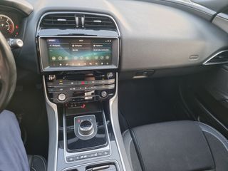 Jaguar XE 2017 Jaguar XE 25d R-Sport AWD-thumb-49