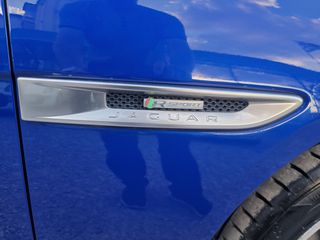 Jaguar XE 2017 Jaguar XE 25d R-Sport AWD-thumb-32