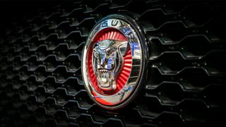 Jaguar XE 2017 Jaguar XE 25d R-Sport AWD-thumb-1