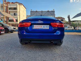 Jaguar XE 2017 Jaguar XE 25d R-Sport AWD-thumb-11