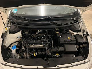 Hyundai i 20 2018 •PASSION•CLIMA•CAMERA•NAVI•LED•-thumb-25
