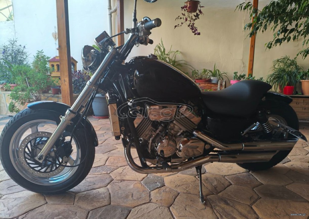 Honda Magna 2000 750v4 American