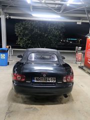 Mazda MX-5 2005 Twins Edition-thumb-4