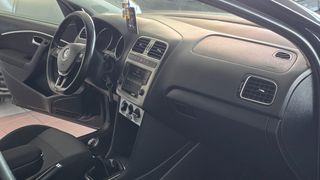 Volkswagen Polo 2017 TDI 1,4-thumb-23