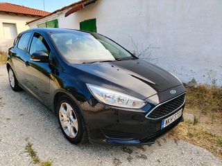 Ford Focus 2015-thumb-1