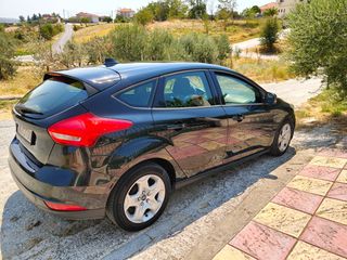 Ford Focus 2015-thumb-9